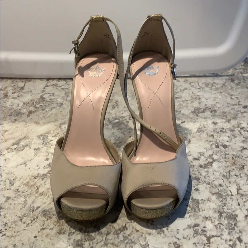 Champaign high heel sandals